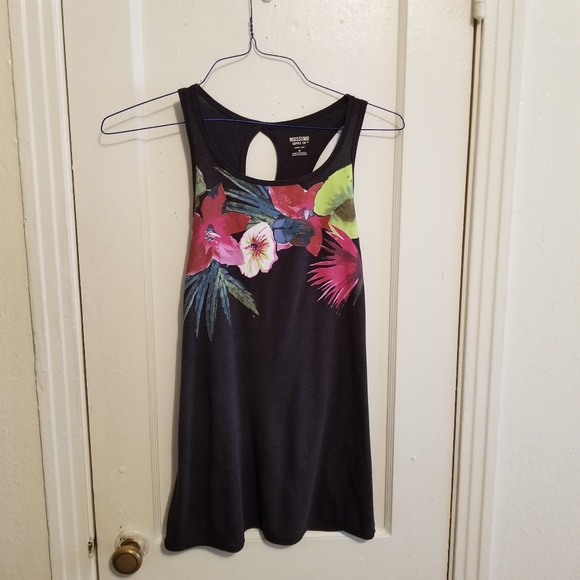 Mossimo Supply Co. Tops - MOSSIMO SUPPLY CO. M